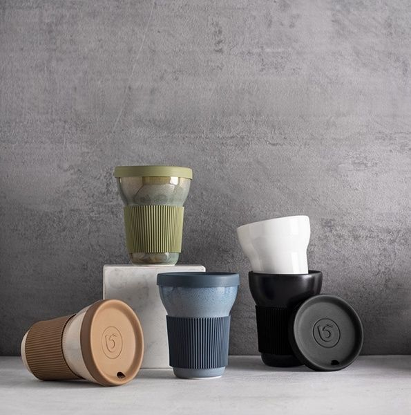 Чашка для напоїв Bonna Softline 350 мл., порцеляна + силікон SFT350MUG-S фото