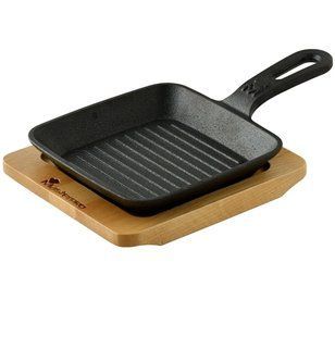Сковорода чавунна міні MasterPro Cook & share 13,7 см., квадратна, з дошкою BGMP-3808-4 фото