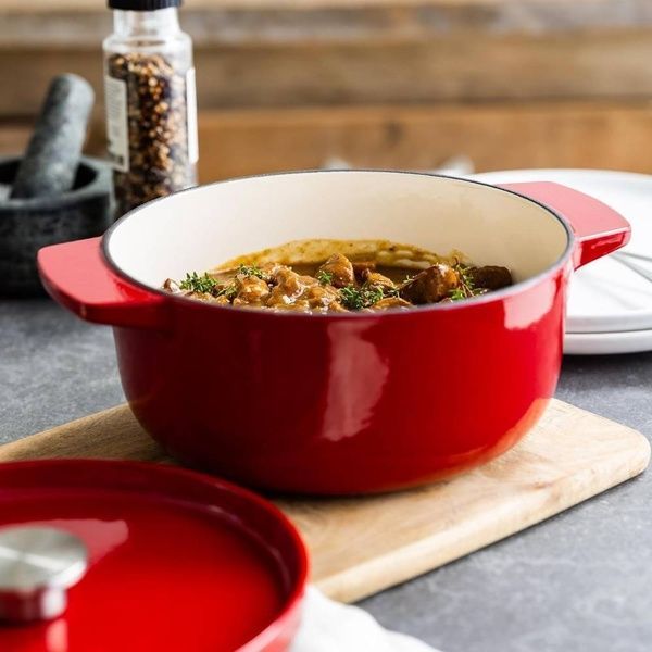 Каструля чавунна KitchenAid Cast Iron Red 3,3 л., 22 см., червоний CC006057-001 фото